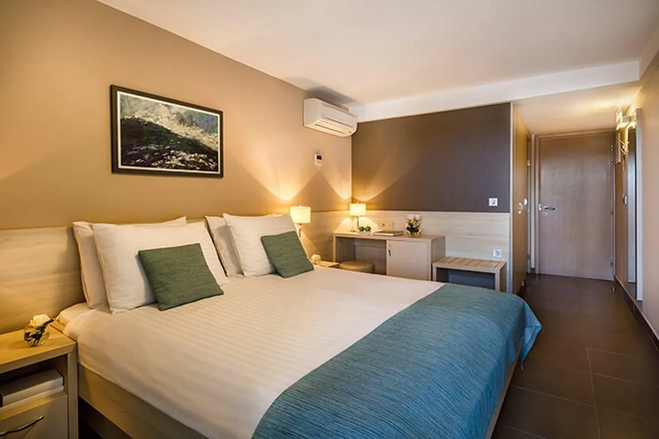 Hotel San Marino Sunny Resort By Valamar - Lopar Family