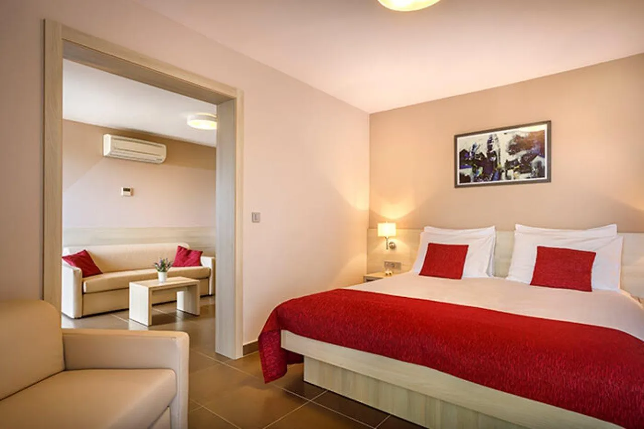 San Marino Sunny Resort By Valamar - Lopar Family Hotel
